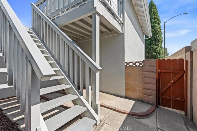 1198 Dorset Lane, Costa Mesa, CA 92626