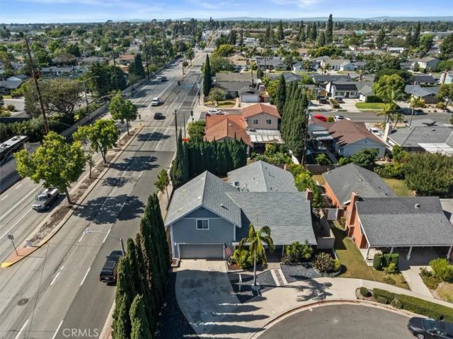 1198 Dorset Lane, Costa Mesa, CA 92626