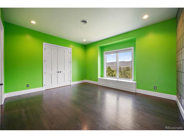 6230 Spurwood Dr, Colorado Springs, CO 80918