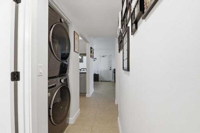 1111 Green Pine Boulevard G2, West Palm Beach, FL 33409