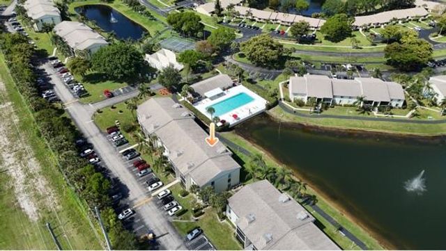 1111 Green Pine Boulevard G2, West Palm Beach, FL 33409