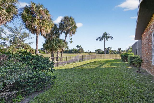 1314 N Lakeside Drive, Lake Worth Beach, FL 33460