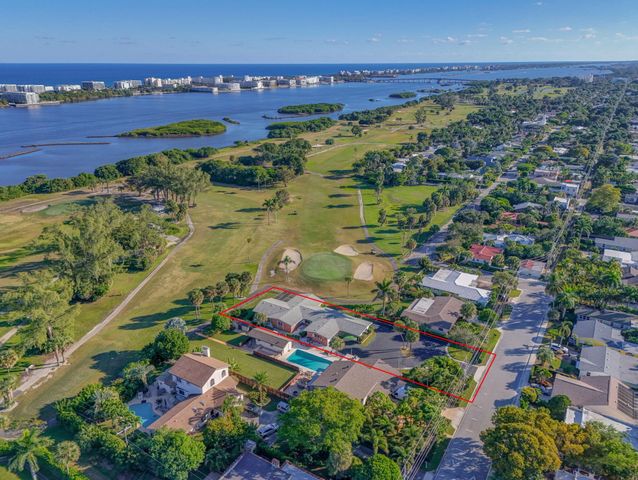 1314 N Lakeside Drive, Lake Worth Beach, FL 33460