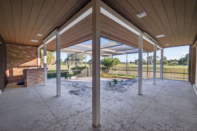 1314 N Lakeside Drive, Lake Worth Beach, FL 33460