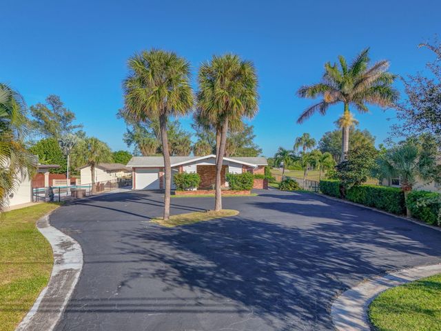 1314 N Lakeside Drive, Lake Worth Beach, FL 33460