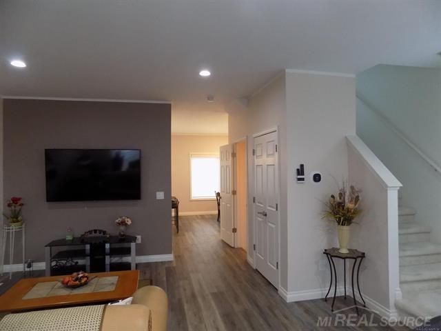 36225 Dominion Circle, Sterling Heights, MI 48310