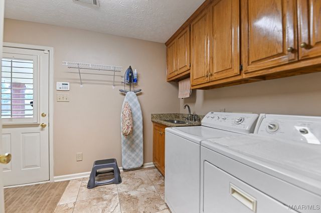 1689 Rambling Brook Lane, Prattville, AL 36066