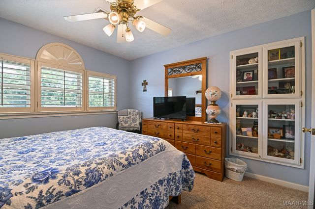 1689 Rambling Brook Lane, Prattville, AL 36066