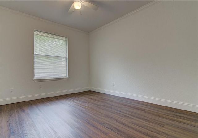 1905 Moonlight DR, Killeen, TX 76543