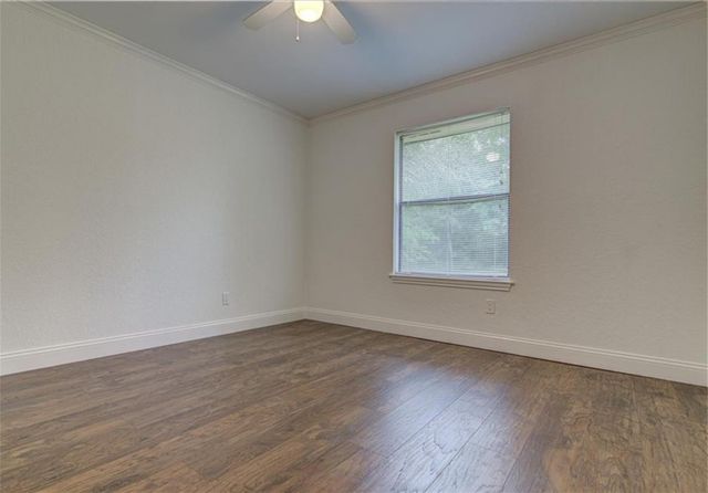 1905 Moonlight DR, Killeen, TX 76543