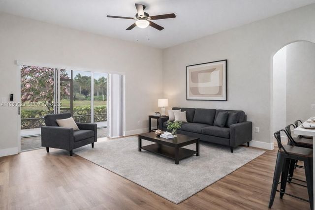 17036 NW 15th St, Pembroke Pines, FL 33028