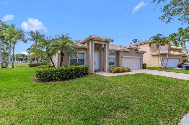 17036 NW 15th St, Pembroke Pines, FL 33028