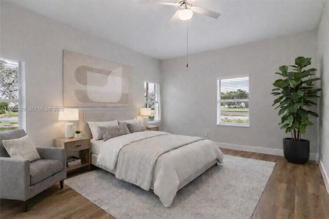 17036 NW 15th St, Pembroke Pines, FL 33028