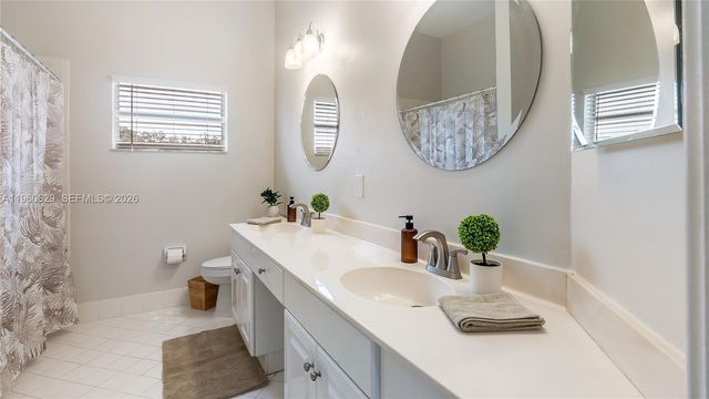 17036 NW 15th St, Pembroke Pines, FL 33028