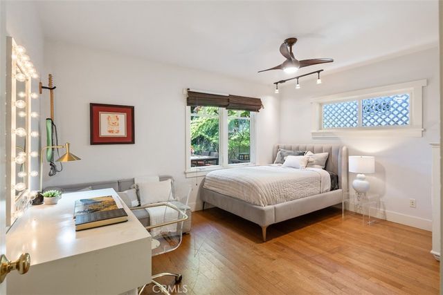 298 Granada Avenue, Long Beach, CA 90803