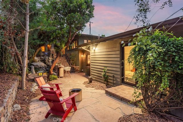 298 Granada Avenue, Long Beach, CA 90803