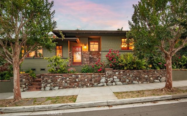 298 Granada Avenue, Long Beach, CA 90803