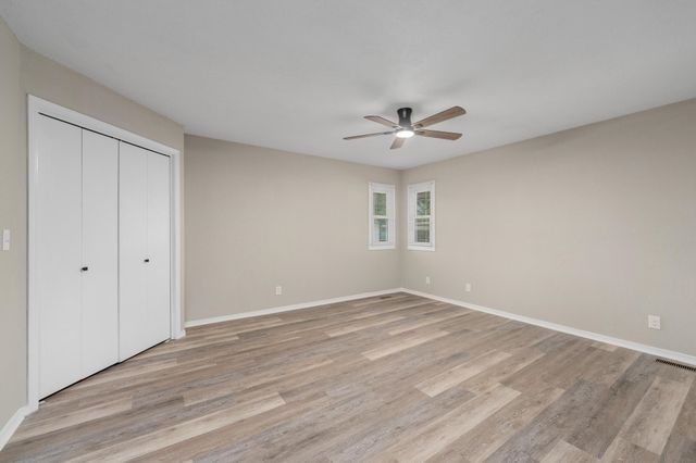 523 W Maywood St, Wichita, KS 67217