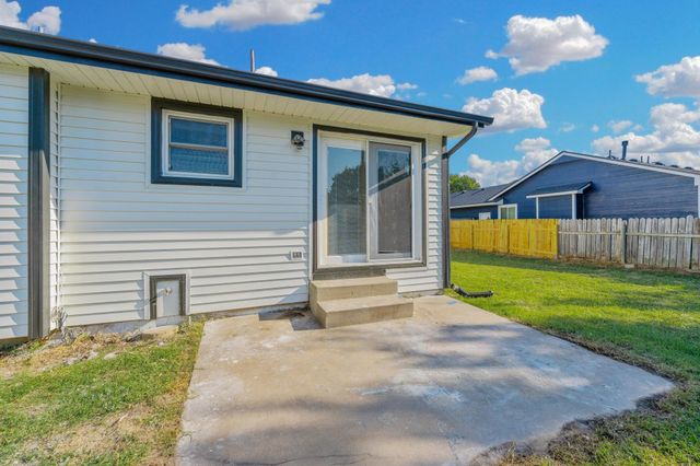 523 W Maywood St, Wichita, KS 67217