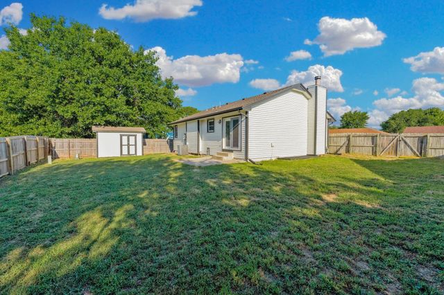 523 W Maywood St, Wichita, KS 67217