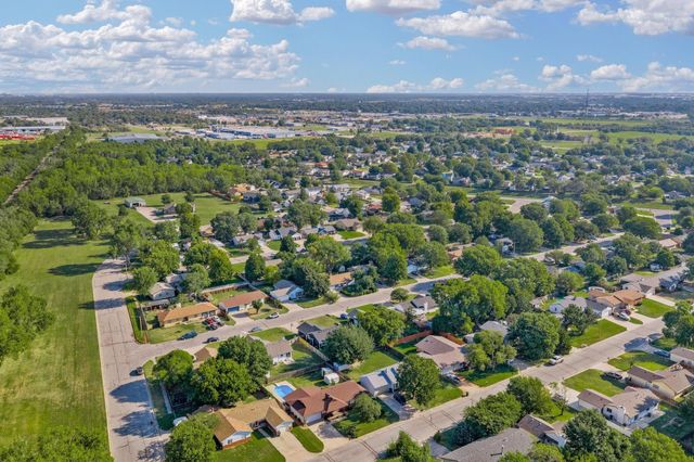 523 W Maywood St, Wichita, KS 67217