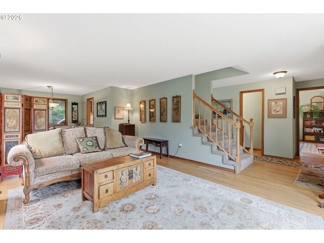 205 S CANBY St, Portland, OR 97219