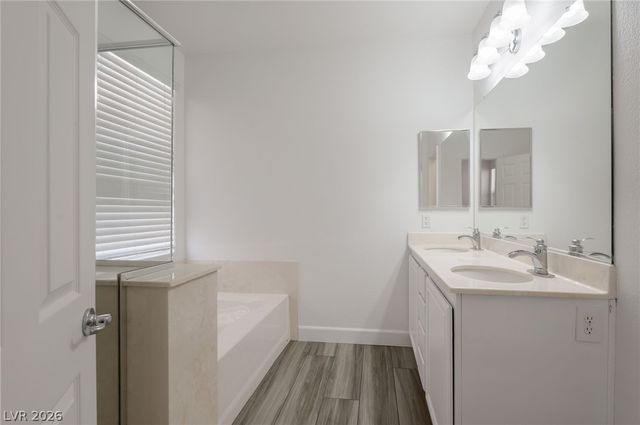 10953 Cherokee Landing Street, Las Vegas, NV 89179