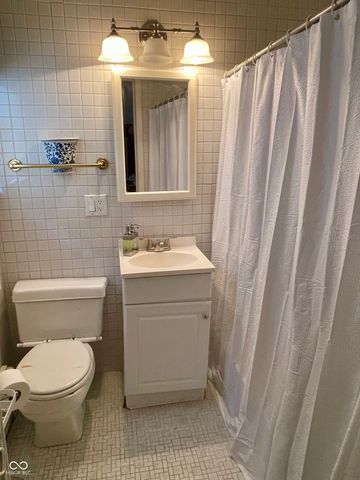 800 Walton Drive, Plainfield, IN 46168