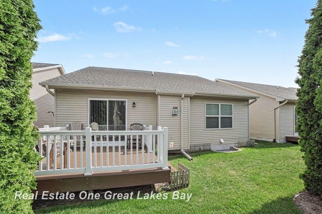 2619 Kitty Hawk Circle, Midland, MI 48642
