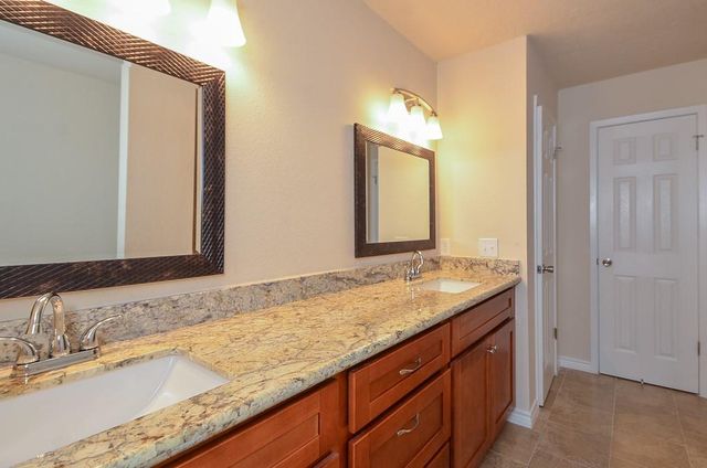 15327 Falmouth Avenue, Houston, TX 77084