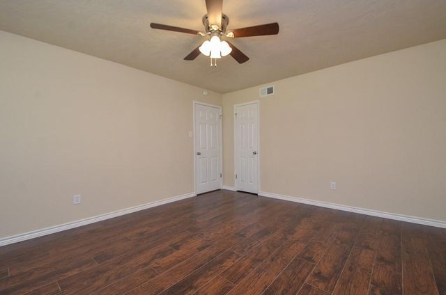 15327 Falmouth Avenue, Houston, TX 77084