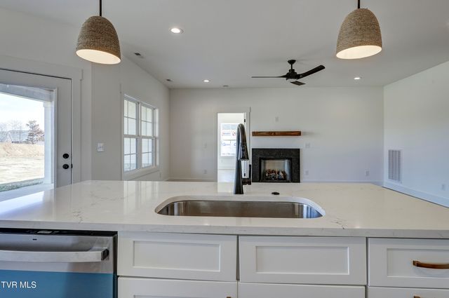 188 Dry Kiln Court Court, Gray, TN 37615