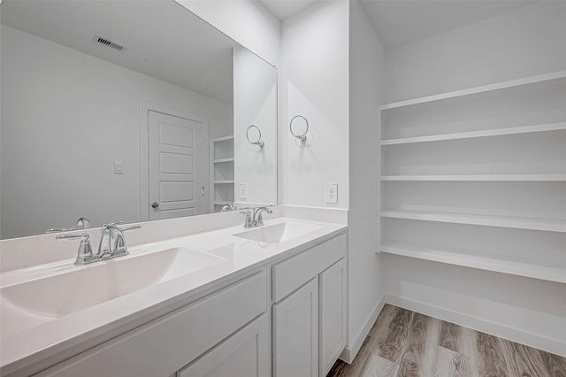 13420 Sombrero Cay Drive, Houston, TX 77047