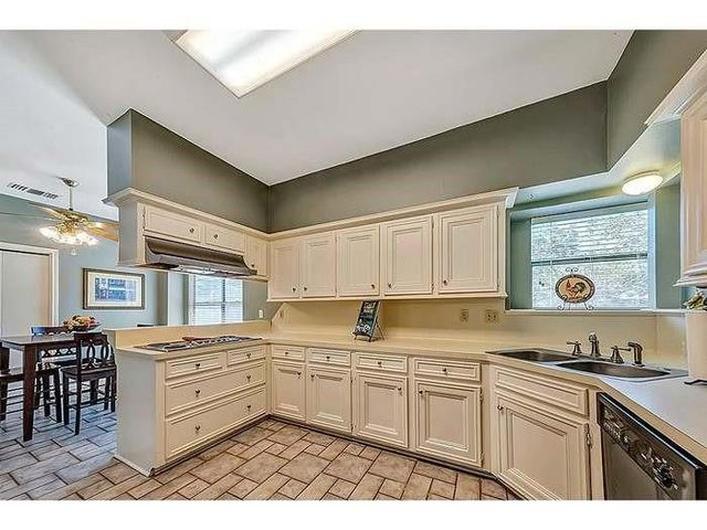 2442 Hodges Bend Circle, Sugar Land, TX 77479