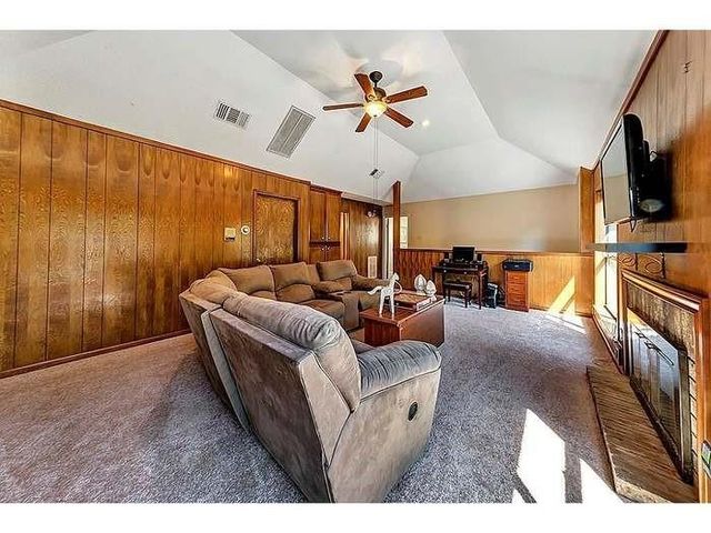 2442 Hodges Bend Circle, Sugar Land, TX 77479