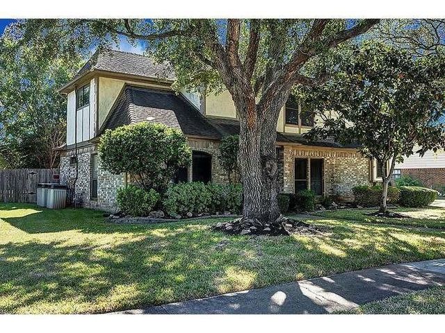 2442 Hodges Bend Circle, Sugar Land, TX 77479