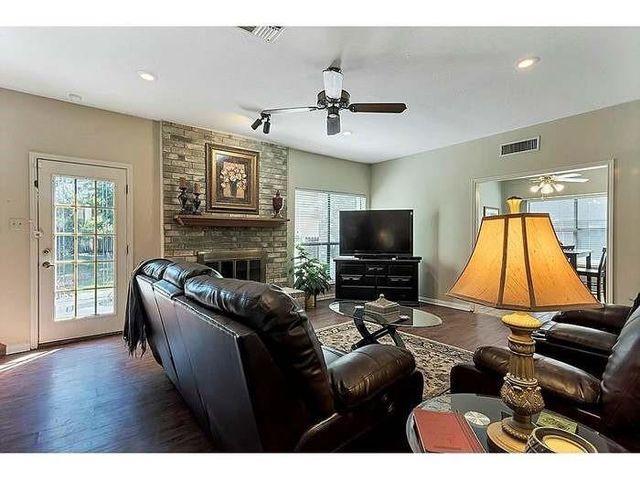 2442 Hodges Bend Circle, Sugar Land, TX 77479