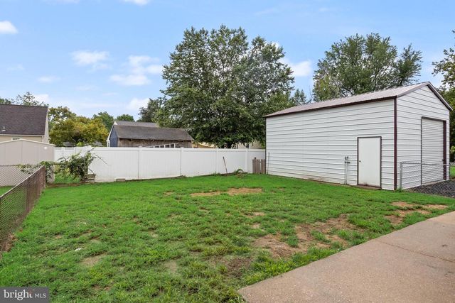412 W HENRY ST, Palmyra, NJ 08065