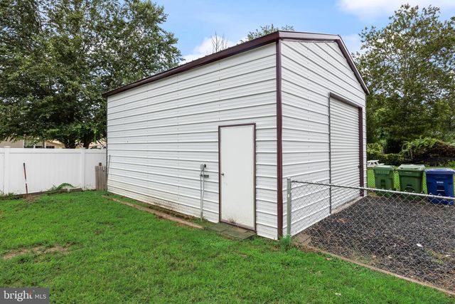 412 W HENRY ST, Palmyra, NJ 08065