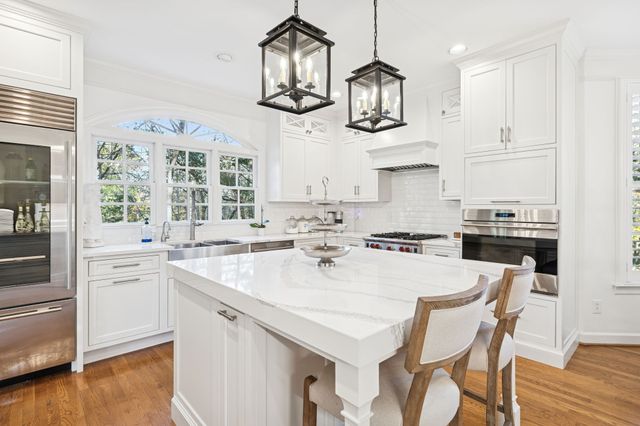 1339 Holly Hill Dr, Franklin, TN 37064