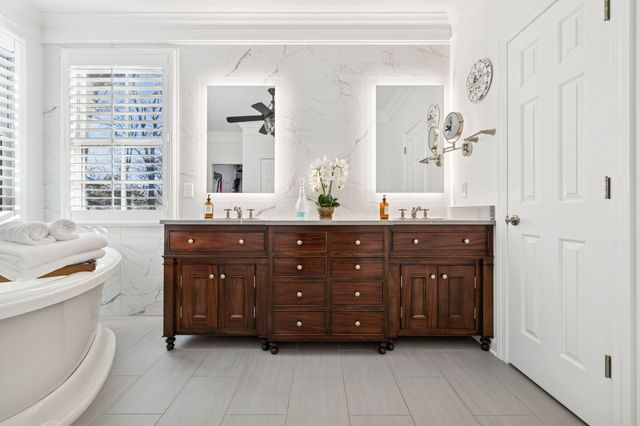 1339 Holly Hill Dr, Franklin, TN 37064