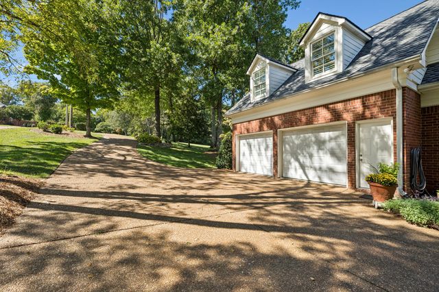 1339 Holly Hill Dr, Franklin, TN 37064