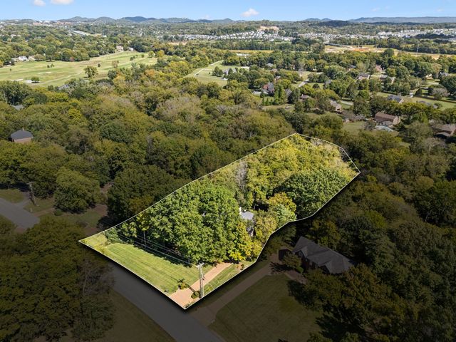 1339 Holly Hill Dr, Franklin, TN 37064