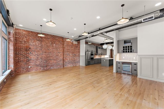915 Liberty Avenue 501, Downtown Pgh, PA 15222