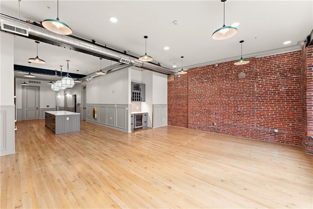 915 Liberty Avenue 501, Downtown Pgh, PA 15222