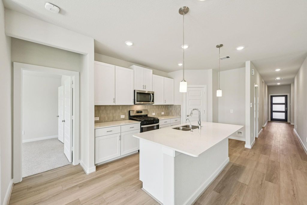 31027 De La Guerra Street, Huffman, TX 77336