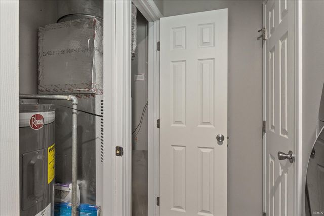 52290 Ash Road, Granger, IN 46530