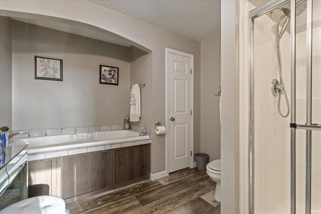 52290 Ash Road, Granger, IN 46530