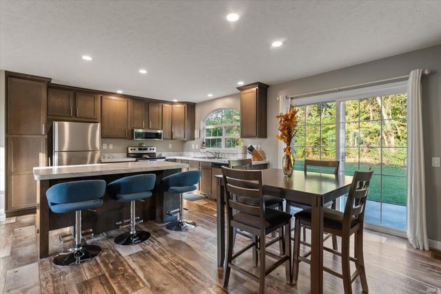 52290 Ash Road, Granger, IN 46530