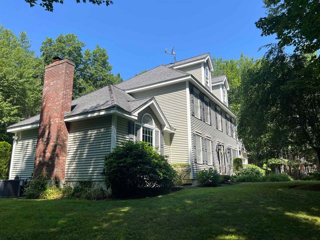 4 Felicia Drive, Newton, NH 03858